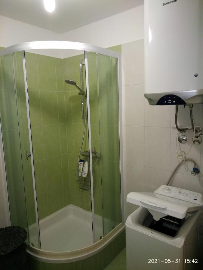 Private Pool And Sea View Apartment Омиш Экстерьер фото